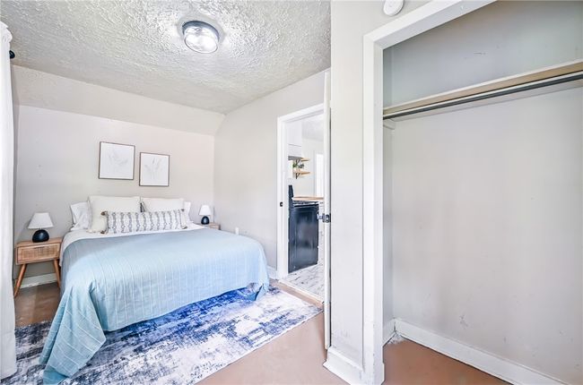 1st floor bedroom | Image 14