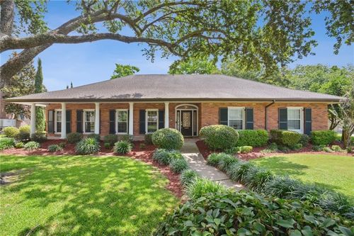 653 Fairfield Ave, Gretna, LA, 70056-7623 | Card Image