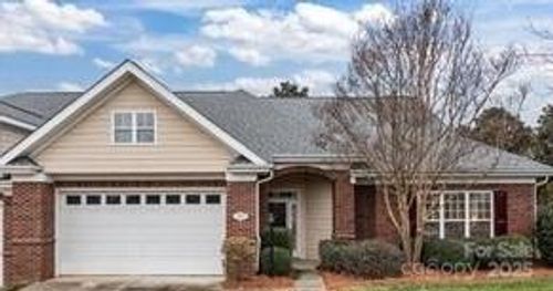 2915 Autumn Harvest Ln, Charlotte, NC, 28269-7913 | Card Image