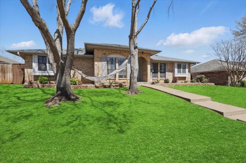 906 Fairfield Ln, Flower Mound, TX, 75028-1325 | Card Image