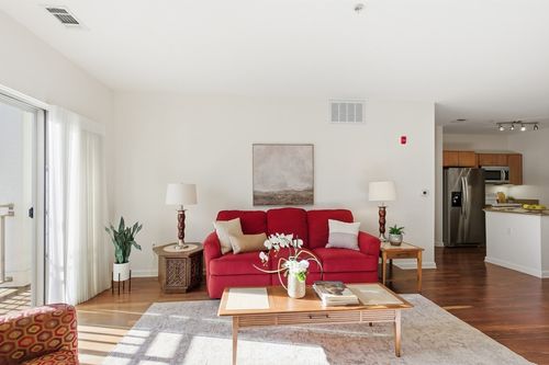 unit-3204-3 Repton Cir, Watertown, MA, 02472-2443 | Card Image