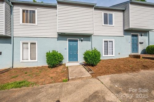 unit-21-1905 Mereview Ct, Charlotte, NC, 28210-7498 | Card Image