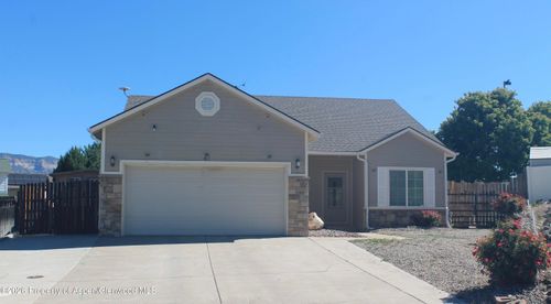 42 Eagle Ct, Parachute, CO, 81635-7815 | Card Image