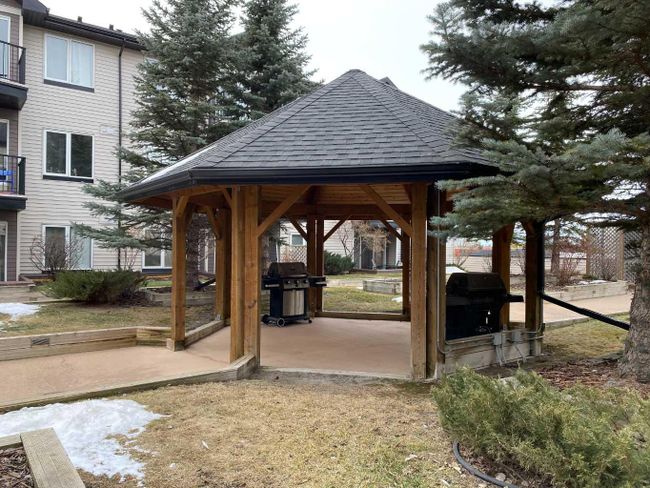 213 - 1727 54 Street Se, Home with 2 bedrooms, 2 bathrooms and 1 parking in Calgary AB | Image 10