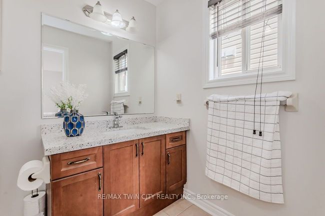 135 Harding St, House other with 3 bedrooms, 3 bathrooms and 1 parking in Kitchener ON | Image 23