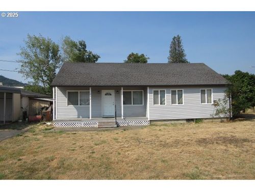 165 Robinson St, Sutherlin, OR, 97479-9442 | Card Image