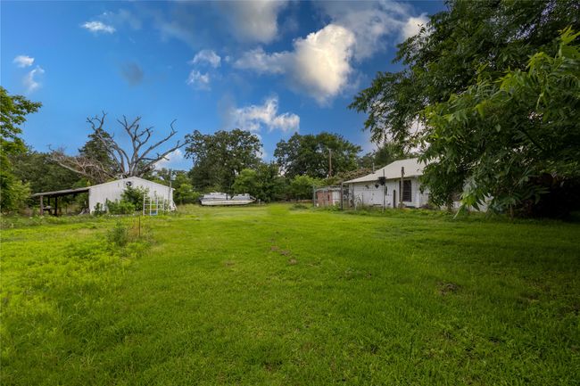 View of grassy yard | Image 12