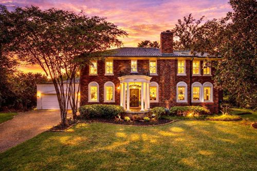 1 Belleair Dr, Memphis, TN, 38104-2726 | Card Image