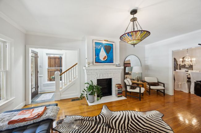 6329 Richmond Ave, House other with 4 bedrooms, 3 bathrooms and null parking in Dallas TX | Image 6