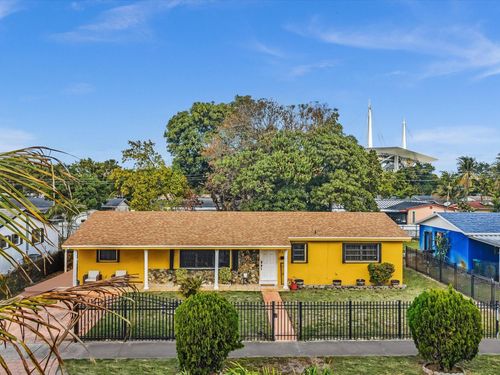 2285 Nw 195th St, Miami Gardens, FL, 33056-2665 | Card Image