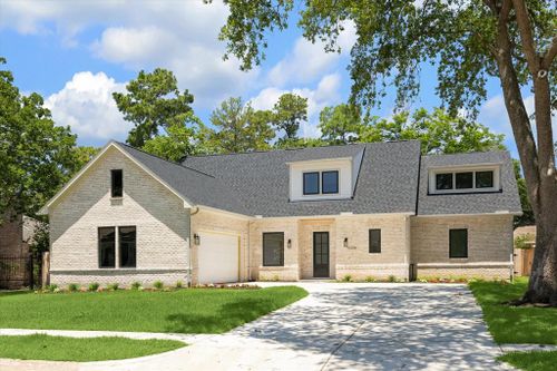 10226 Pine Forest Road, Houston, TX, 77042 | Card Image