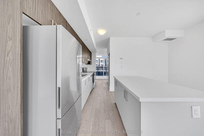 2 - 188 Angus Dr, Condo with 3 bedrooms, 2 bathrooms and null parking in Ajax ON | Image 5