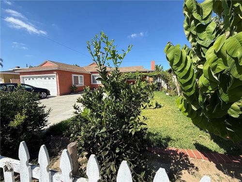 1014 N Daisy Ave, Santa Ana, CA, 92703-2019 | Card Image