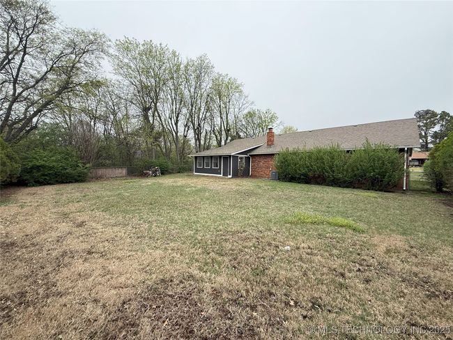 1402 Se 9 Th St, House other with 3 bedrooms, 2 bathrooms and null parking in Wagoner OK | Image 28
