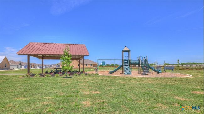 1825 Windsor Blvd, House other with 3 bedrooms, 2 bathrooms and null parking in Lockhart TX | Image 31