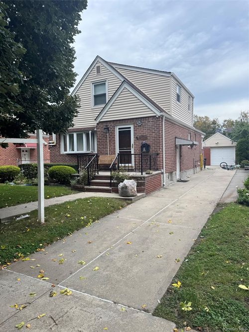 82-37 250th St, Bellerose, NY, 11426-2523 | Card Image