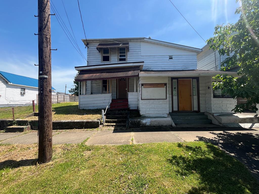 2nd St, Moundsville, WV 26041