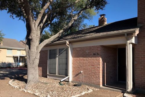 51-51 Rock Creek Dr, Corpus Christi, TX, 78412-4214 | Card Image