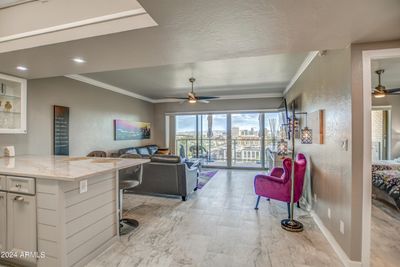 10B - 4750 N Central Avenue, Condo with 1 bedrooms, 1 bathrooms and null parking in Phoenix AZ | Image 1