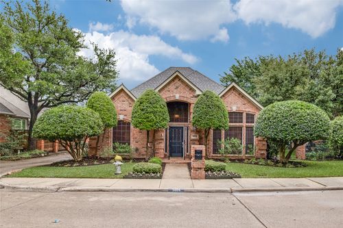 5604 Encore Dr, Dallas, TX, 75240-4642 | Card Image