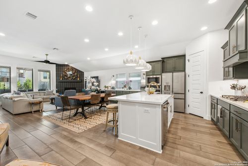 576 Tobacco Pass, New Braunfels, TX, 78132-3432 | Card Image