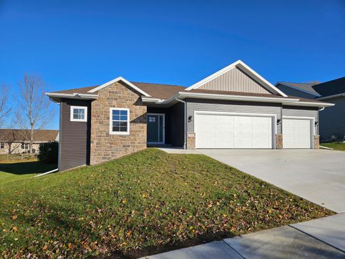 1270 Black River Ct, WHITEWATER, WI, 53190-2682 | Card Image