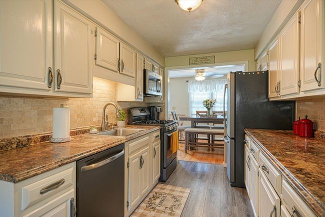 155 - 155 Apache Way, Condo with 2 bedrooms, 2 bathrooms and 2 parking in Tewksbury MA | Image 10