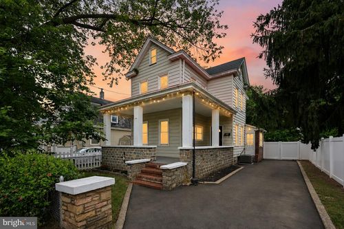 226 Robertson Ave, MORRISVILLE, PA, 19067-2445 | Card Image