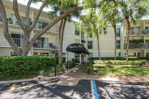 e34-3325 Bayshore Blvd, TAMPA, FL, 33629-8867 | Card Image