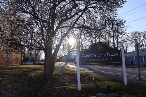 apt-p2-4-300 Smithfield Rd, North Providence, RI, 02904-5148 | Card Image