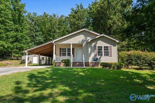 758 Range Rd, Gurley, AL, 35748-8424 | Card Image