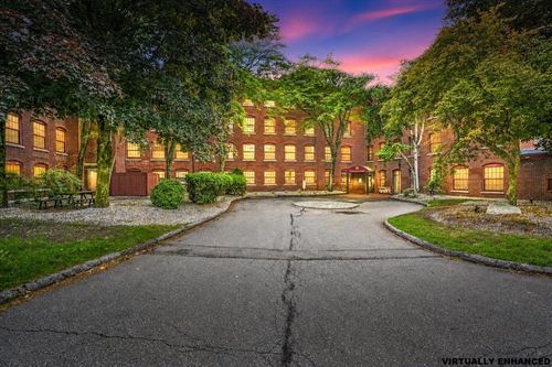 4h-335 Cypress St, Manchester, NH, 03103-3606 | Card Image