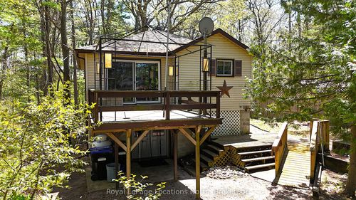 25 Balmoral Ave, Tiny, ON, L0L1P1 | Card Image