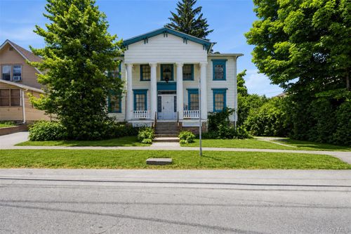 2 Highland Ave, Otisville, NY, 10963-2348 | Card Image