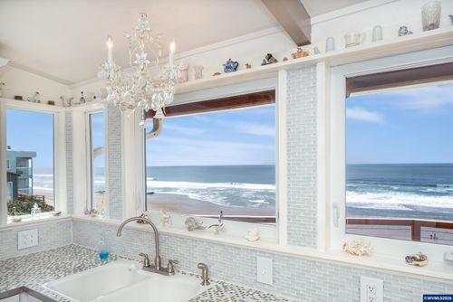1923 Nw Harbor Ave, Lincoln City, OR, 97367-3806 | Card Image