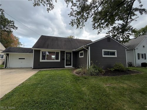 295 Best Drive, Berea, OH, 44017 | Card Image