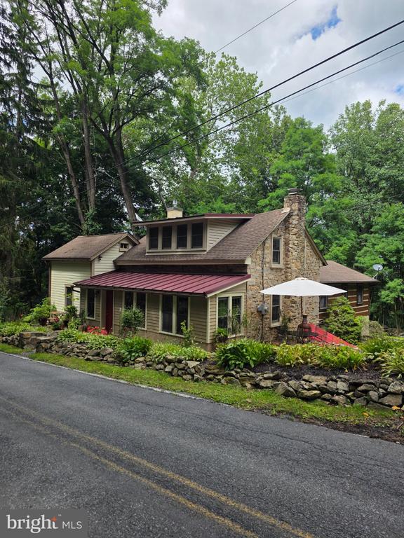 Residential in MACUNGIE