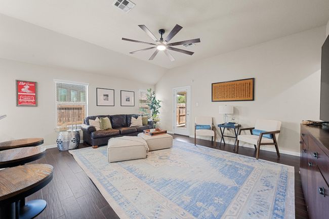327 Saffron Spgs, House other with 3 bedrooms, 2 bathrooms and 4 parking in Buda TX | Image 10