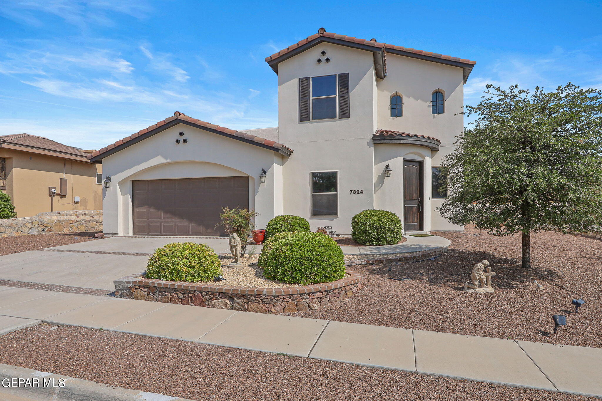Brays Landing Dr, El Paso, TX 79911