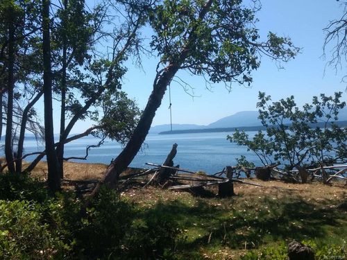 463 Flewett Dr, Decourcy Island, BC,  | Card Image