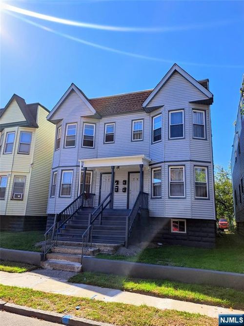 79-77-79 Franklin St, East Orange, NJ, 07017-3003 | Card Image
