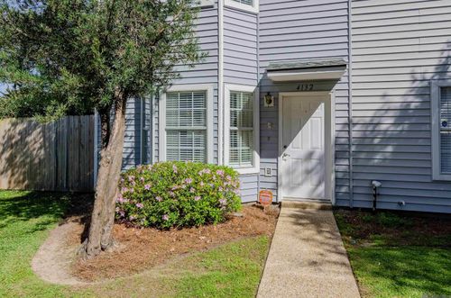 4132 Jefferson Woods Dr, Baton Rouge, LA, 70809-2791 | Card Image