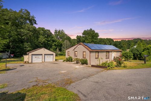 155 Iron St, Ledyard, CT, 06339-1547 | Card Image