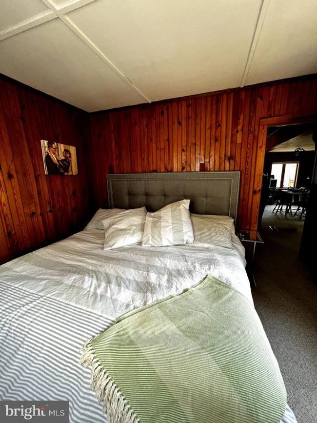 1467 Lakeview Dr, House other with 4 bedrooms, 1 bathrooms and null parking in WHITE HAVEN PA | Image 8