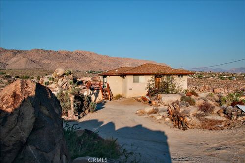 62358 Onaga Trl, Joshua Tree, CA, 92252-5034 | Card Image