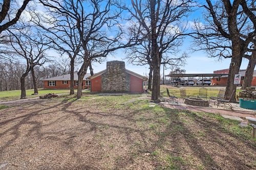 8240 Kramer St, Lillian, TX, 76061 | Card Image