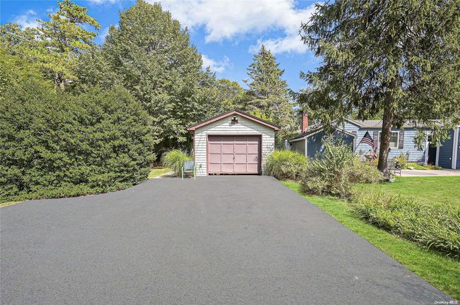14 Private Rd, House other with 2 bedrooms, 2 bathrooms and null parking in Yaphank NY | Image 6