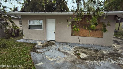2263 Monroe St Ne, Palm Bay, FL, 32905-2635 | Card Image