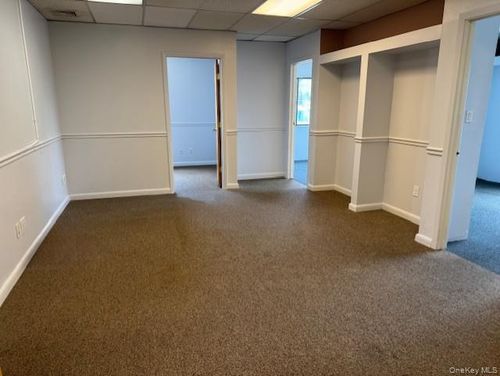 1000 Atlantic Ave, Baldwin, NY, 11510-4247 | Card Image