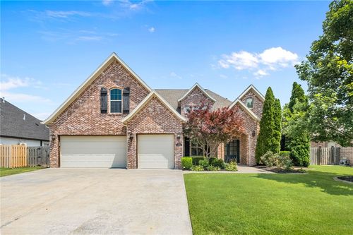 4607 W Warbal Trl, Rogers, AR, 72758-8095 | Card Image